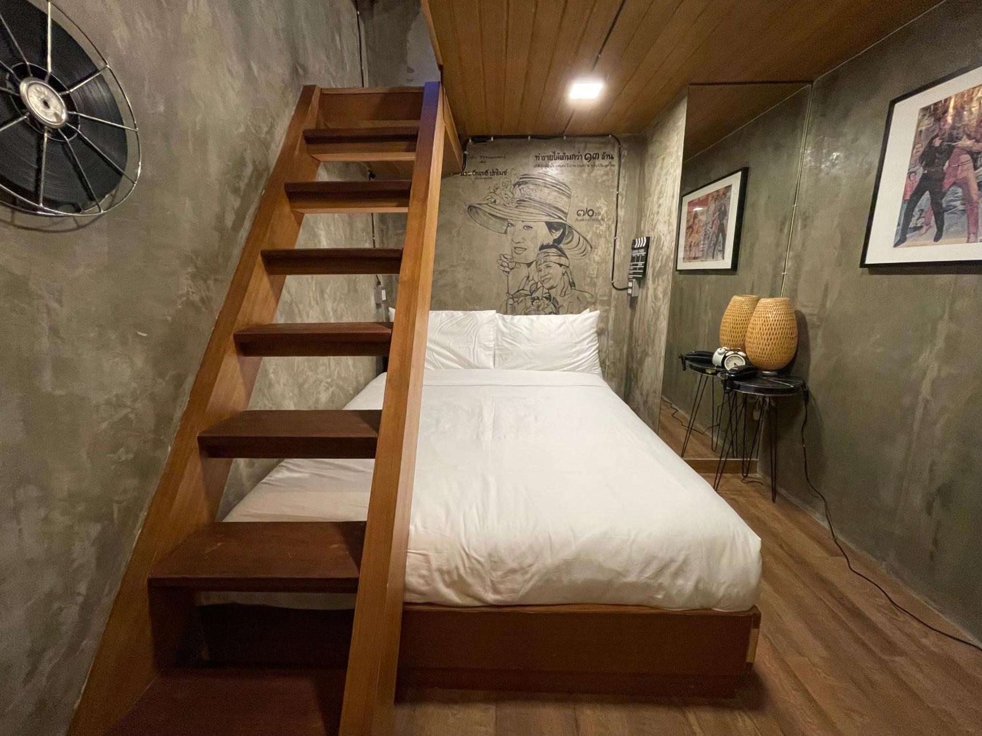 Central Old Town Cottage Bangkok Dış mekan fotoğraf